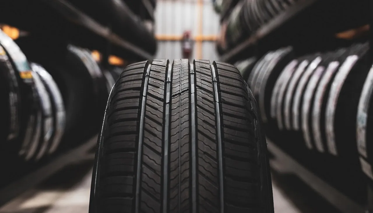 Kvalitné zimné a letné pneumatiky za skvelé ceny 9 hero tread carefully replace tires